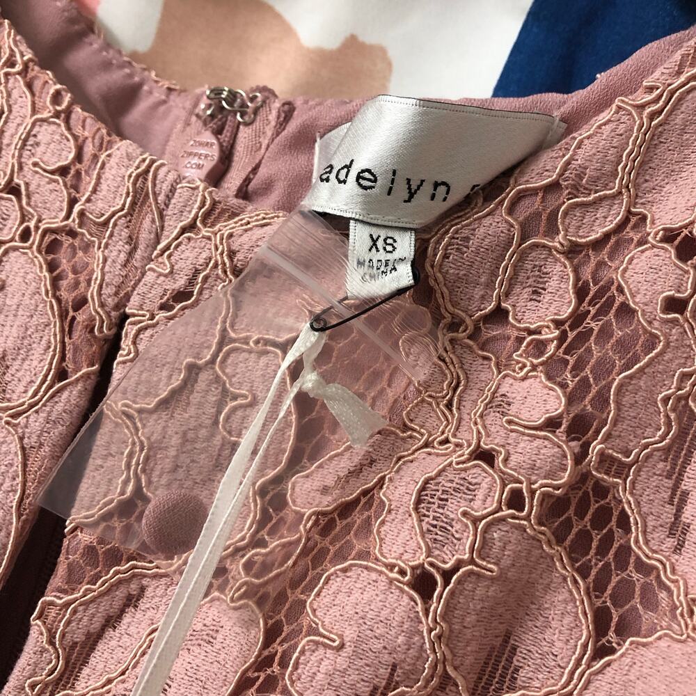 Adelyn Rae Dusty Pink Puff Sleeve Peplum Floral Lace Blouse Size XS - Picture 12 of 12